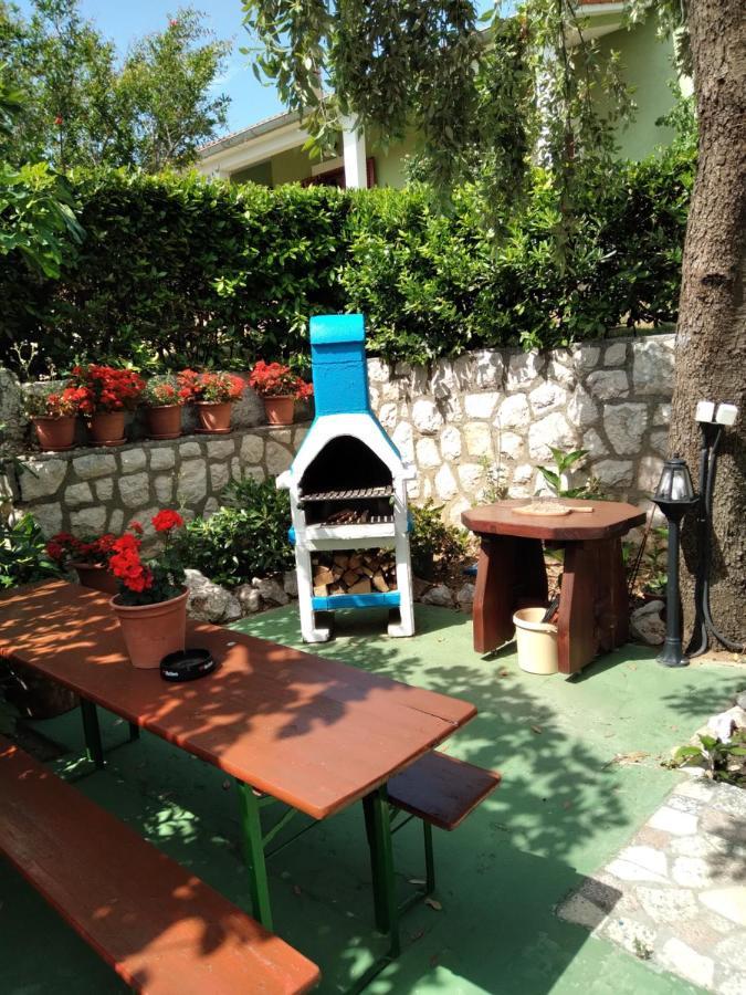 Apartments "Sun-Sea" Lopar Εξωτερικό φωτογραφία