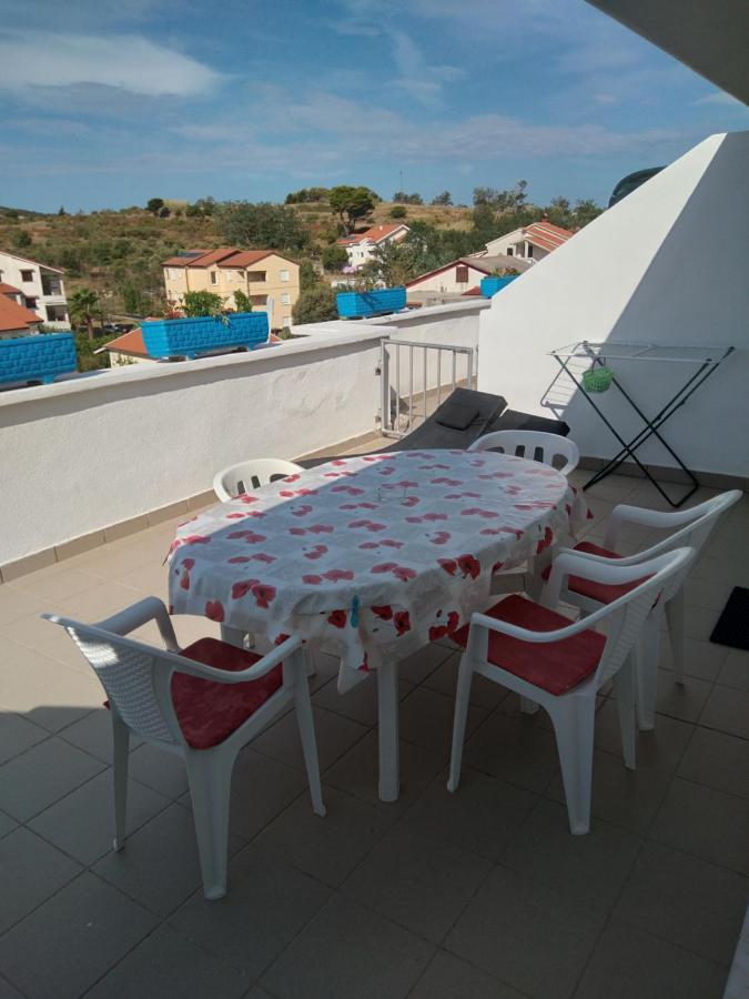 Apartments "Sun-Sea" Lopar Εξωτερικό φωτογραφία