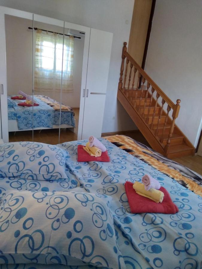 Apartments "Sun-Sea" Lopar Εξωτερικό φωτογραφία