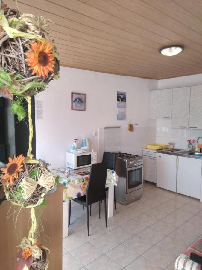 Apartments "Sun-Sea" Lopar Εξωτερικό φωτογραφία